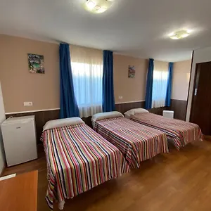 Guest house Urpi-oklahoma, Reus